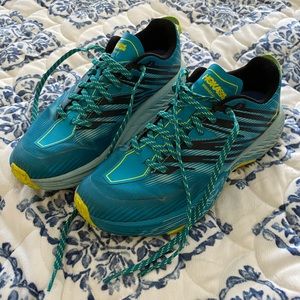 Hoka One One Speedgoat 4 Size 9